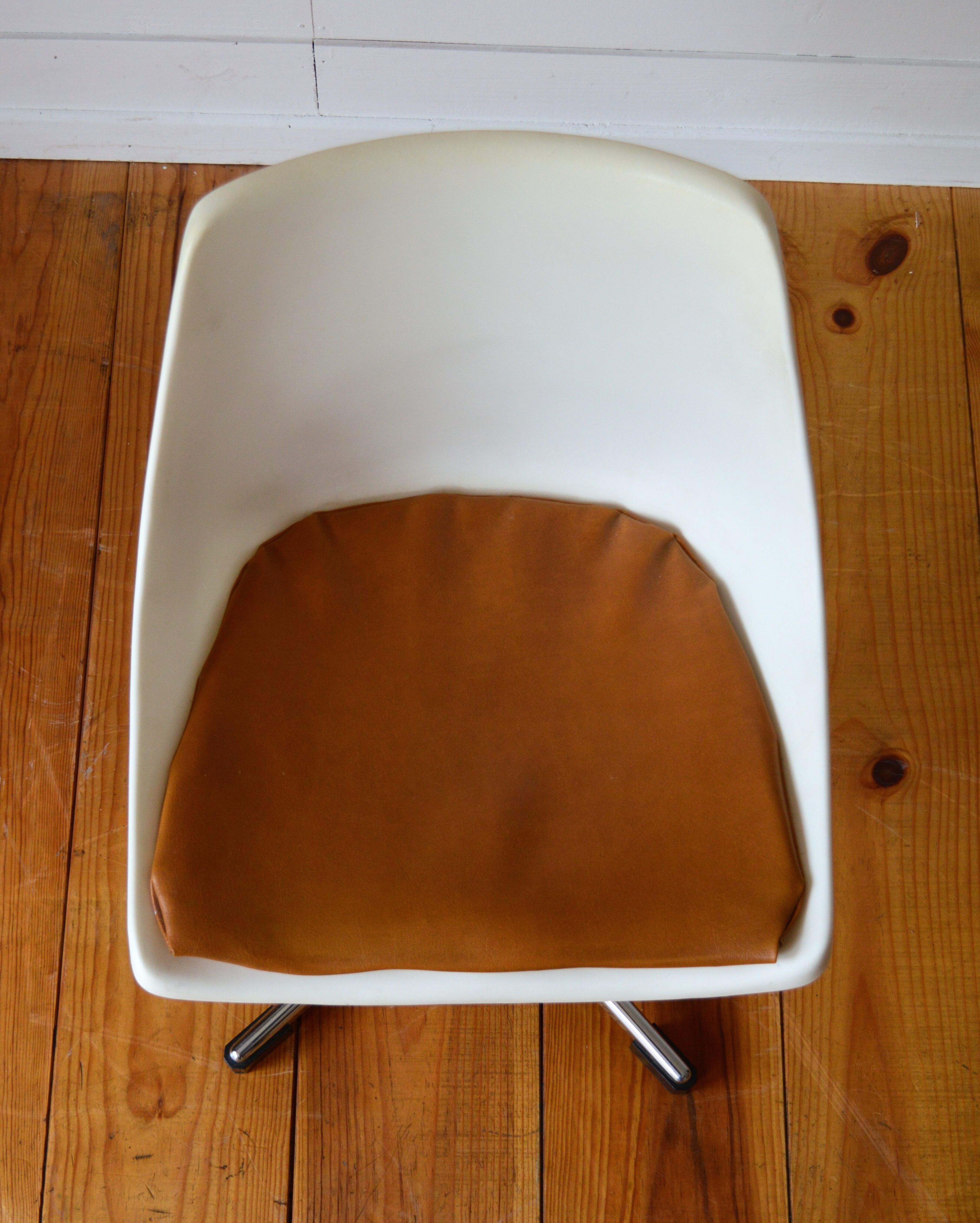 Set table and chairs l202