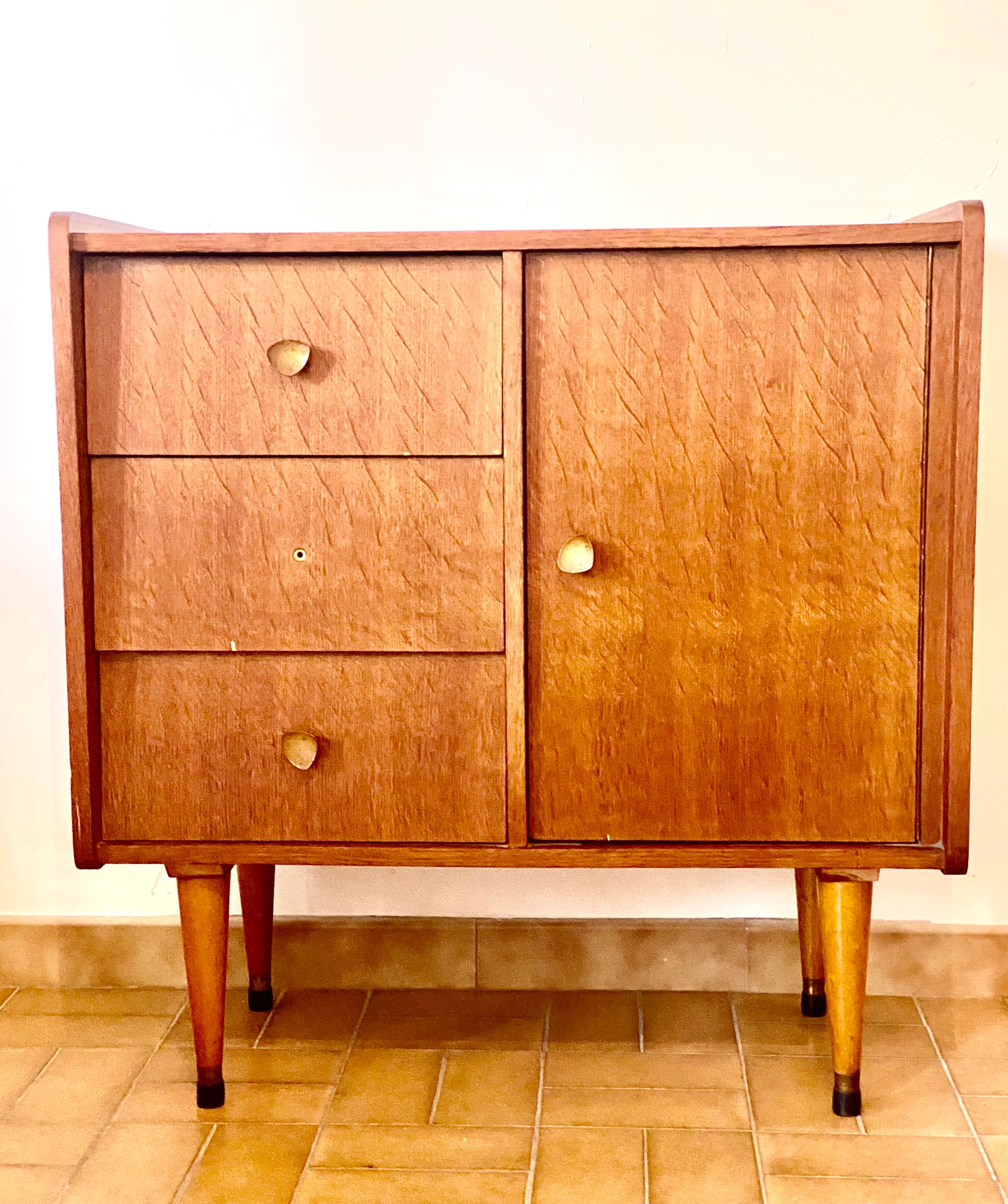 Commode vintage mid century