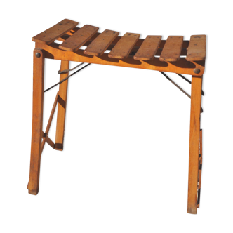 Tabouret pliant portable à lattes