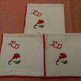 Set of 12 napkins flower décor.