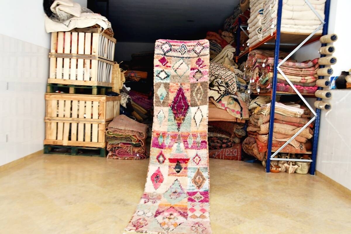 Moroccan Berber carpet hallway Boujaad 288 x 68 cm New