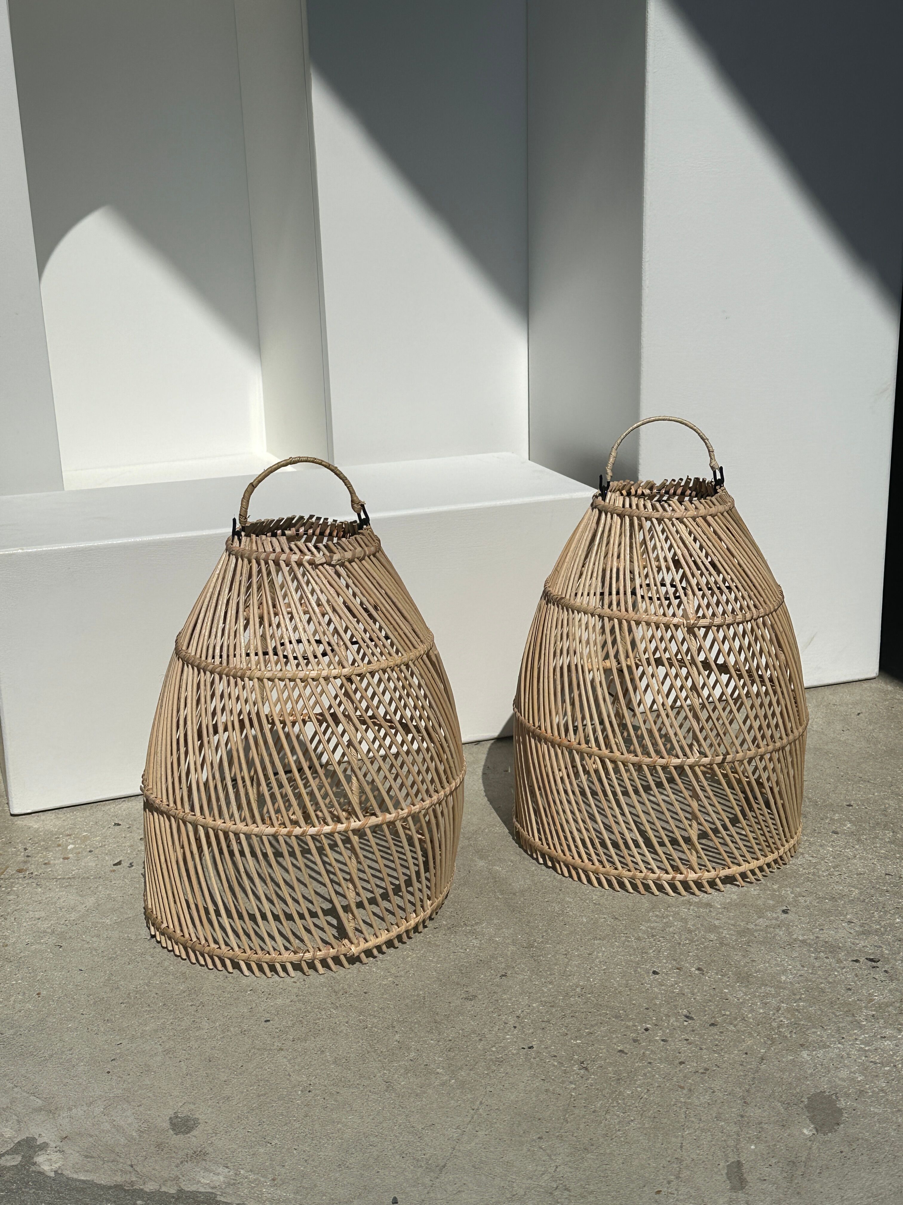 Suspension en rotin en forme de cloche d25 h28