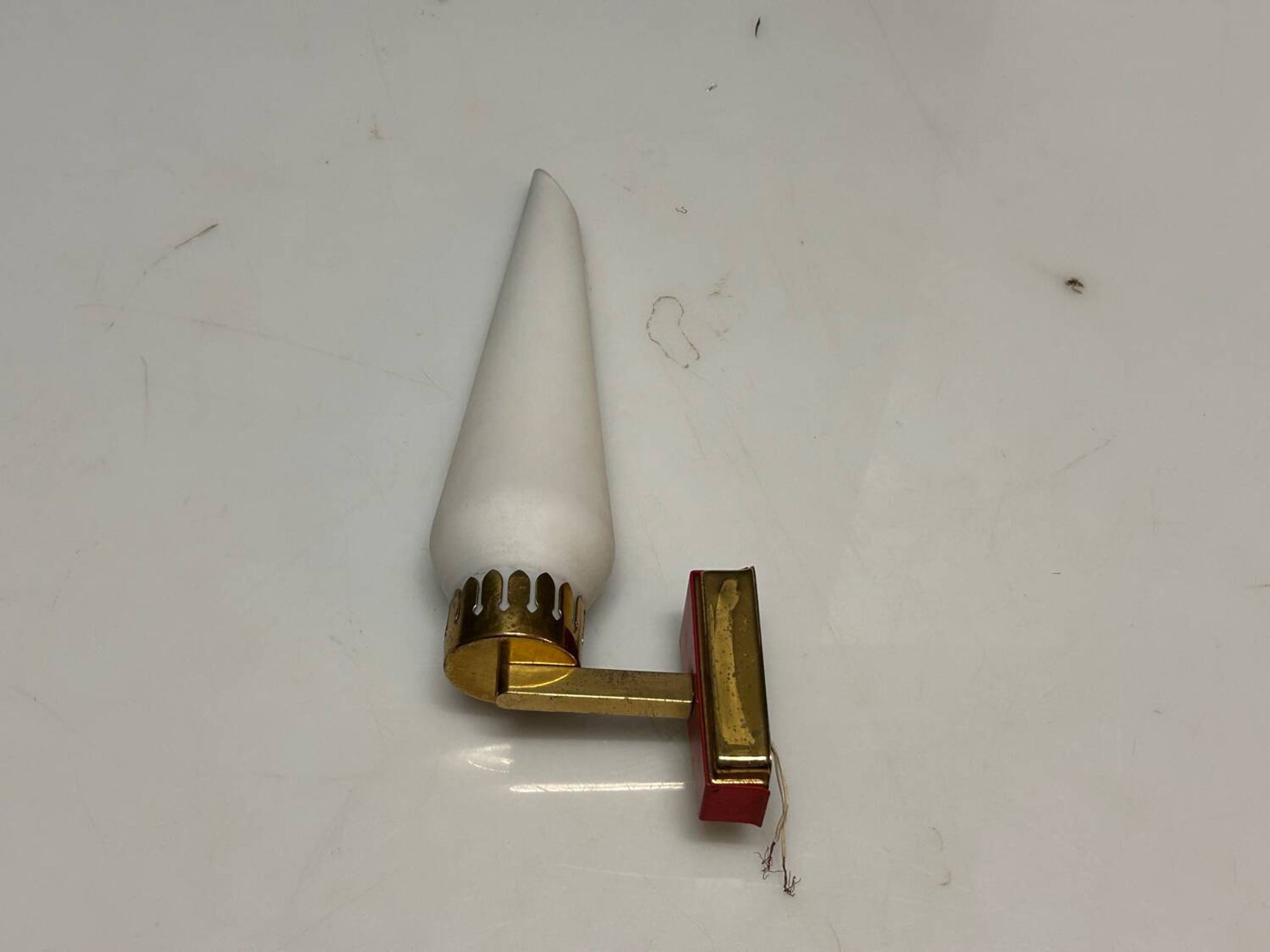 Stil Novo Opaline Glass and Brass Sconces, 1950s, Italy - Set of 2