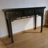 Console in pine japan jade tika