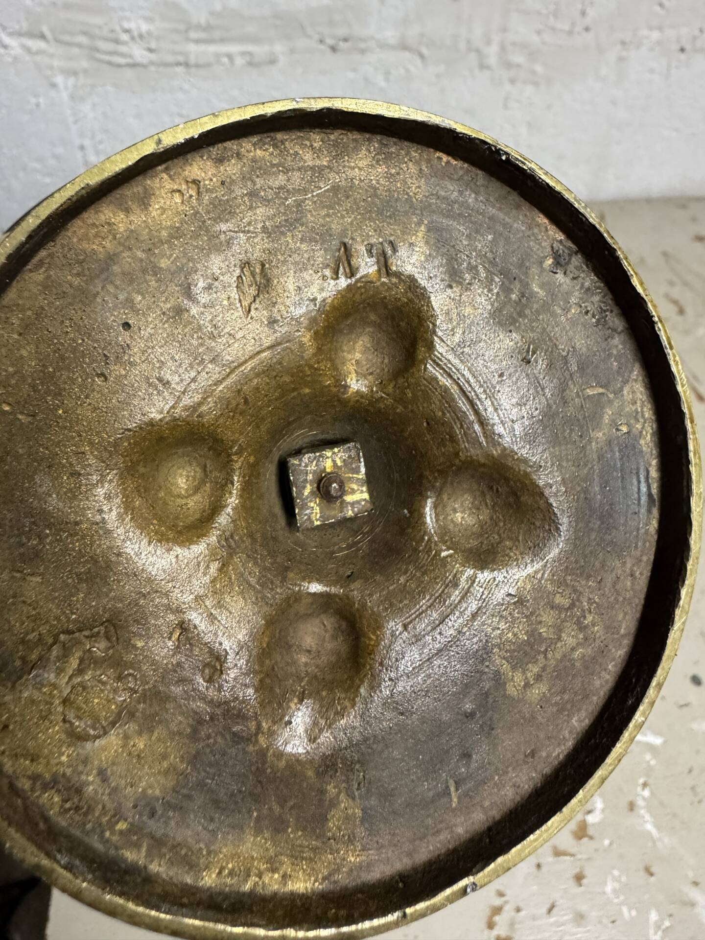 Bronze footed bowls in Renaissance style
