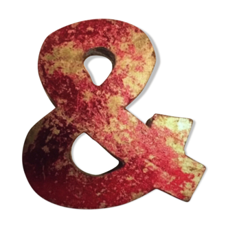 Esperluette en métal