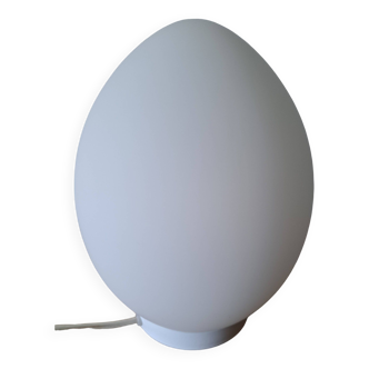 Vintage egg-shaped lamp