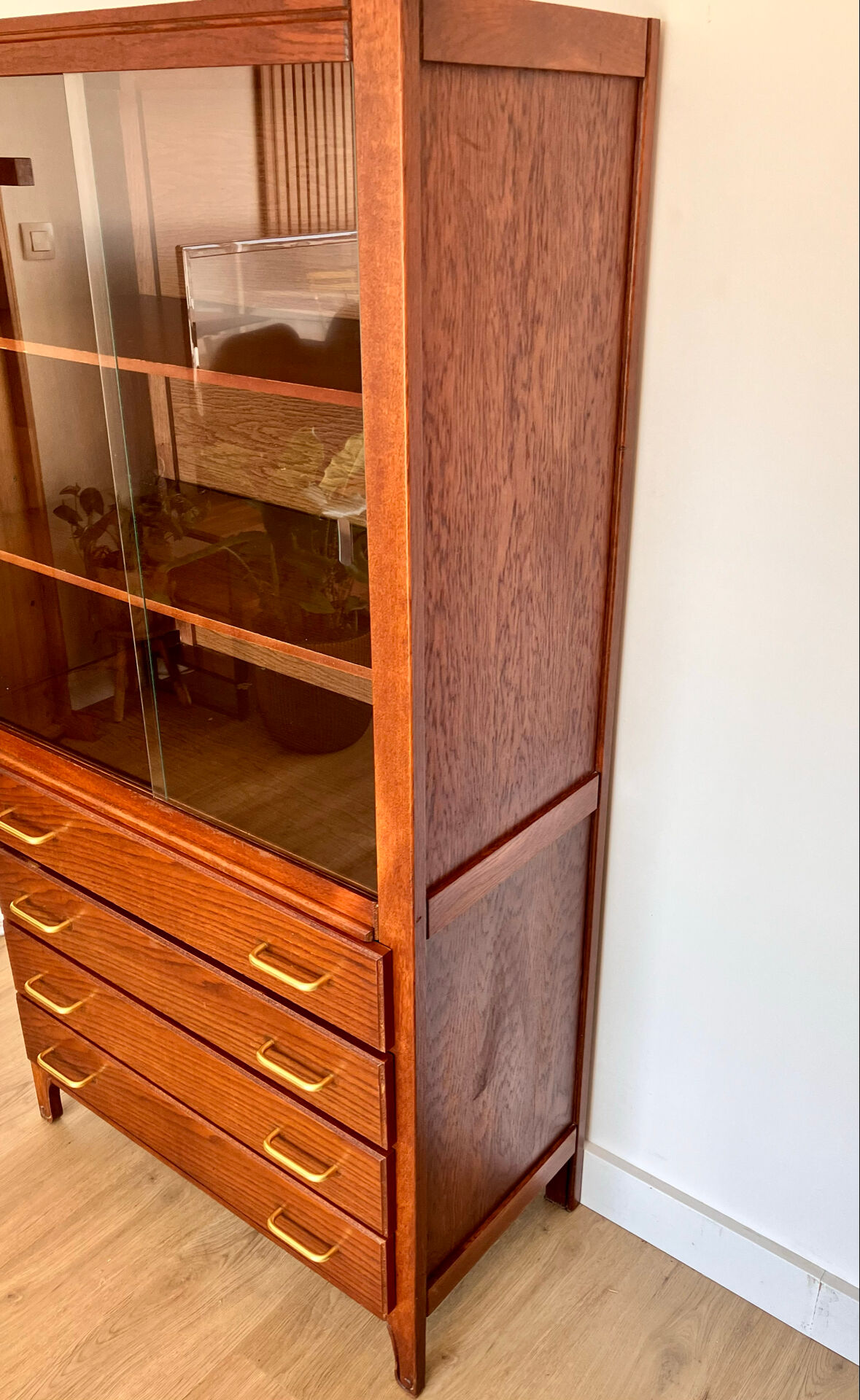 1970s wooden library buffet