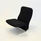 Artifort Concorde F780 armchair black by Pierre Paulin