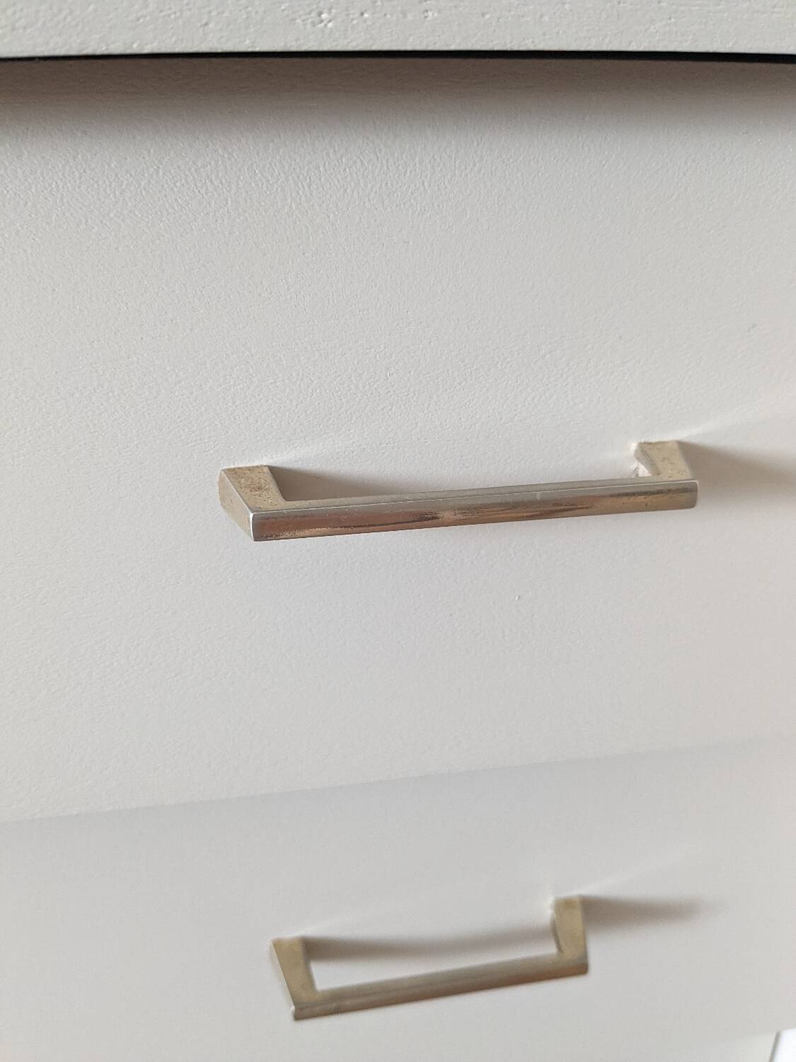 Vintage chest of drawers with spindle legs