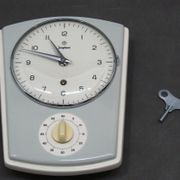 Horloge murale de Junghans, années 1950