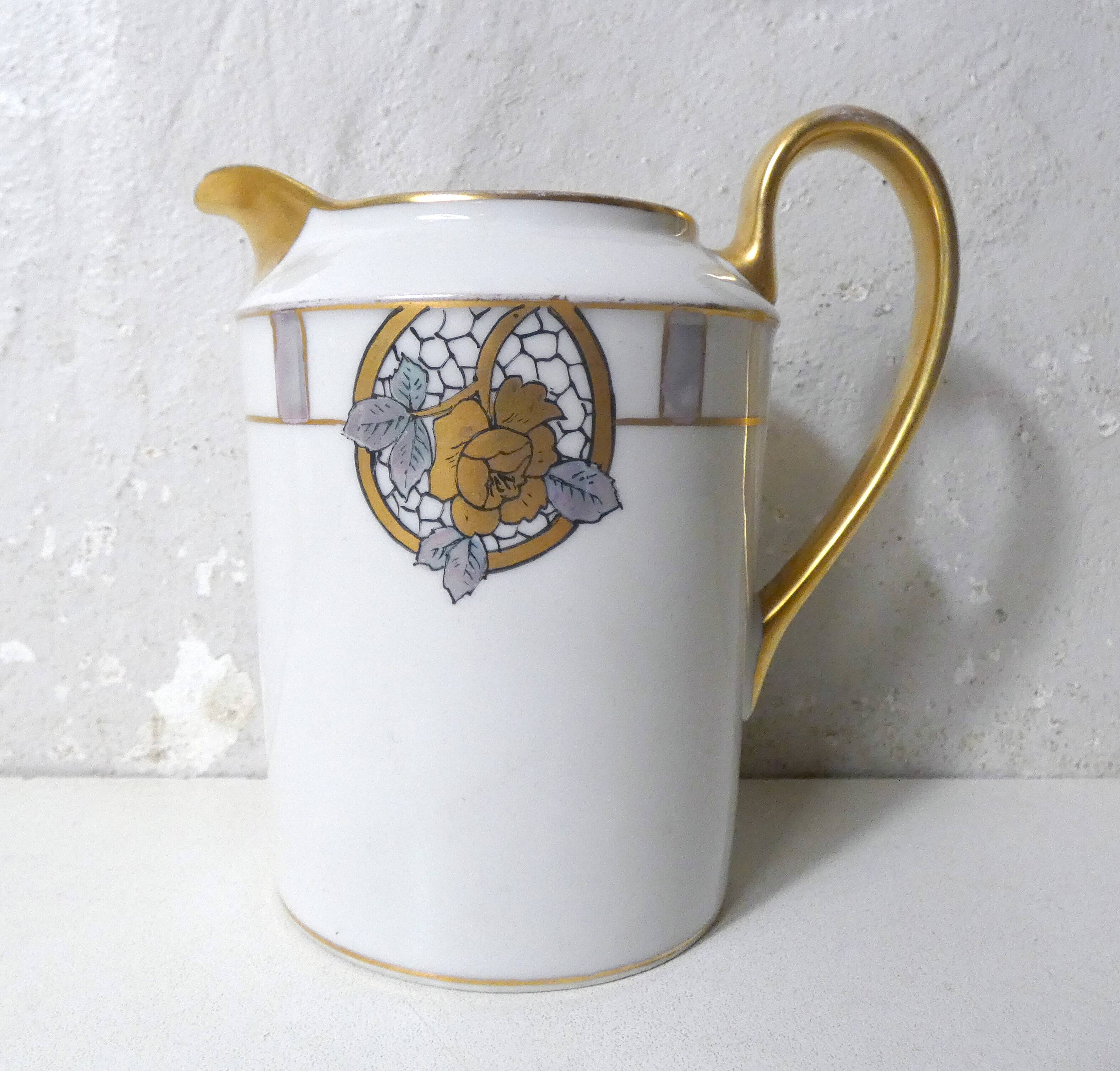 Limoges Ribes porcelain tea and coffee service, gold, silver, iridescent mother-of-pearl, Art Deco