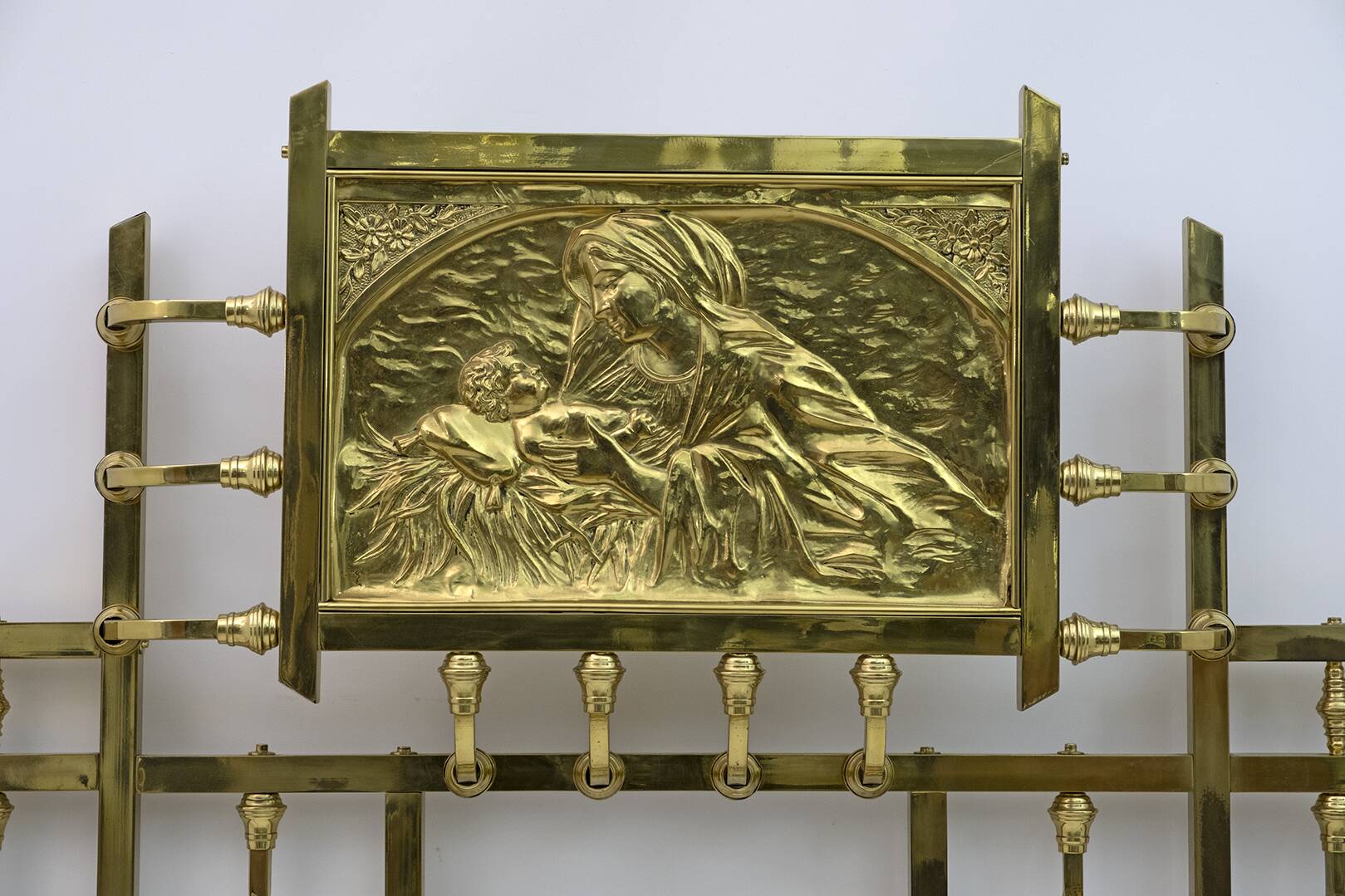 Lit double Art nouveau en laiton italien, début des années 1900