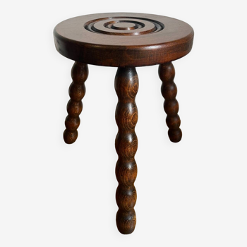 Tripod stool or wooden plant rest