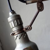 Lampe de couturière