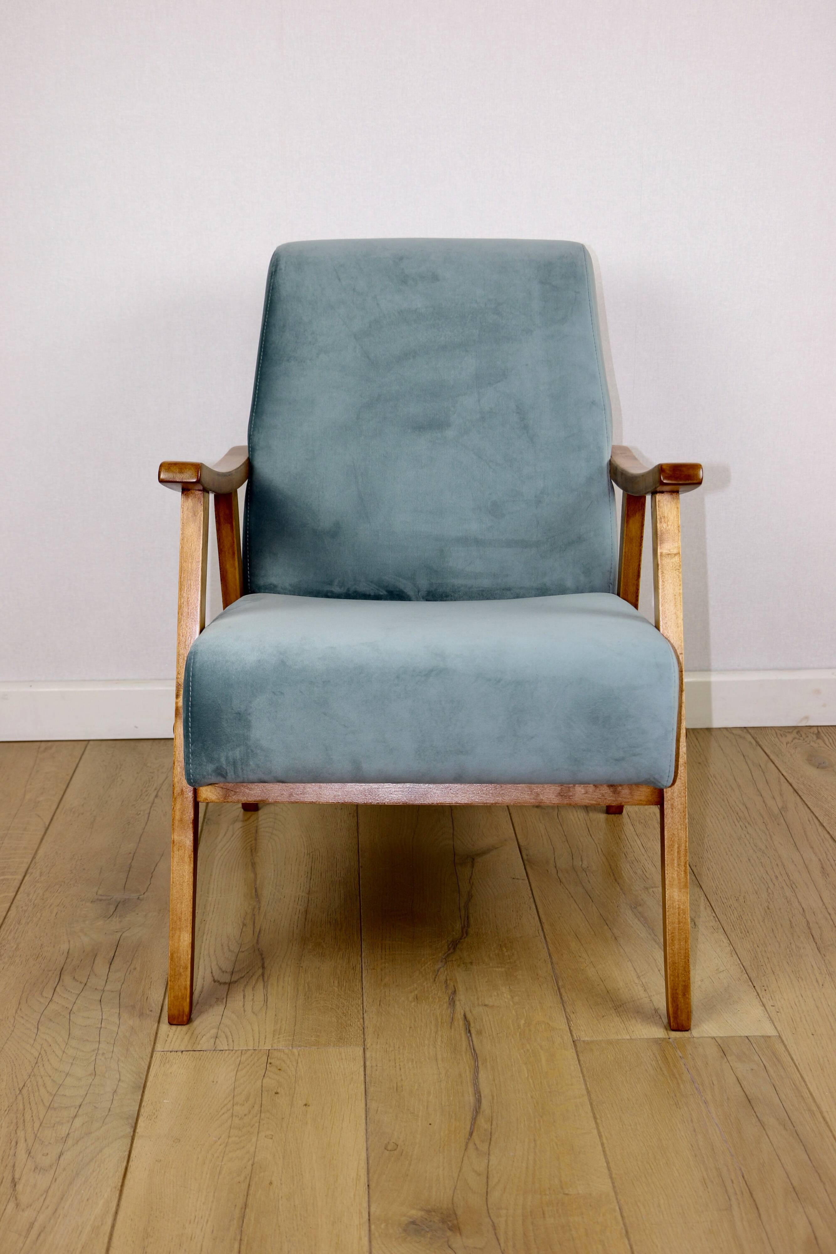 Fauteuil vintage loft années 70 bleu clair