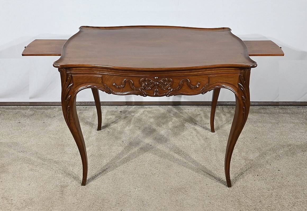 Small Cabaret Table in Mahogany, Louis XV style, Napoleon III period – Mid-19th century