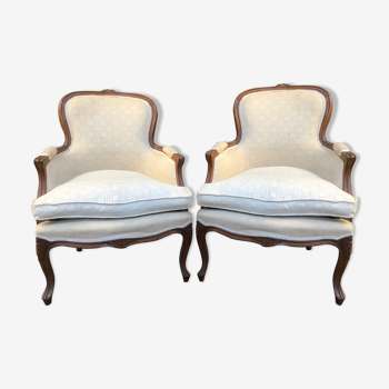 Paire de fauteuils en bergère style Louis XV
