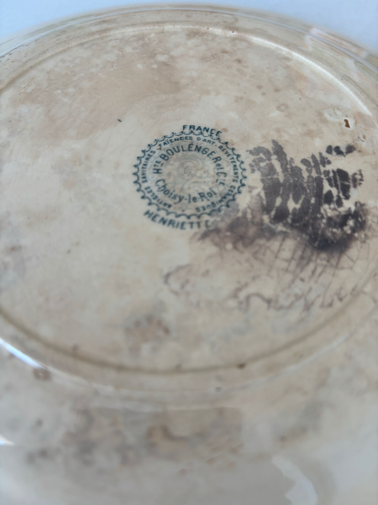 Old ironstone plate from Choisy-le-Roi, Hte Boulenger and Co.