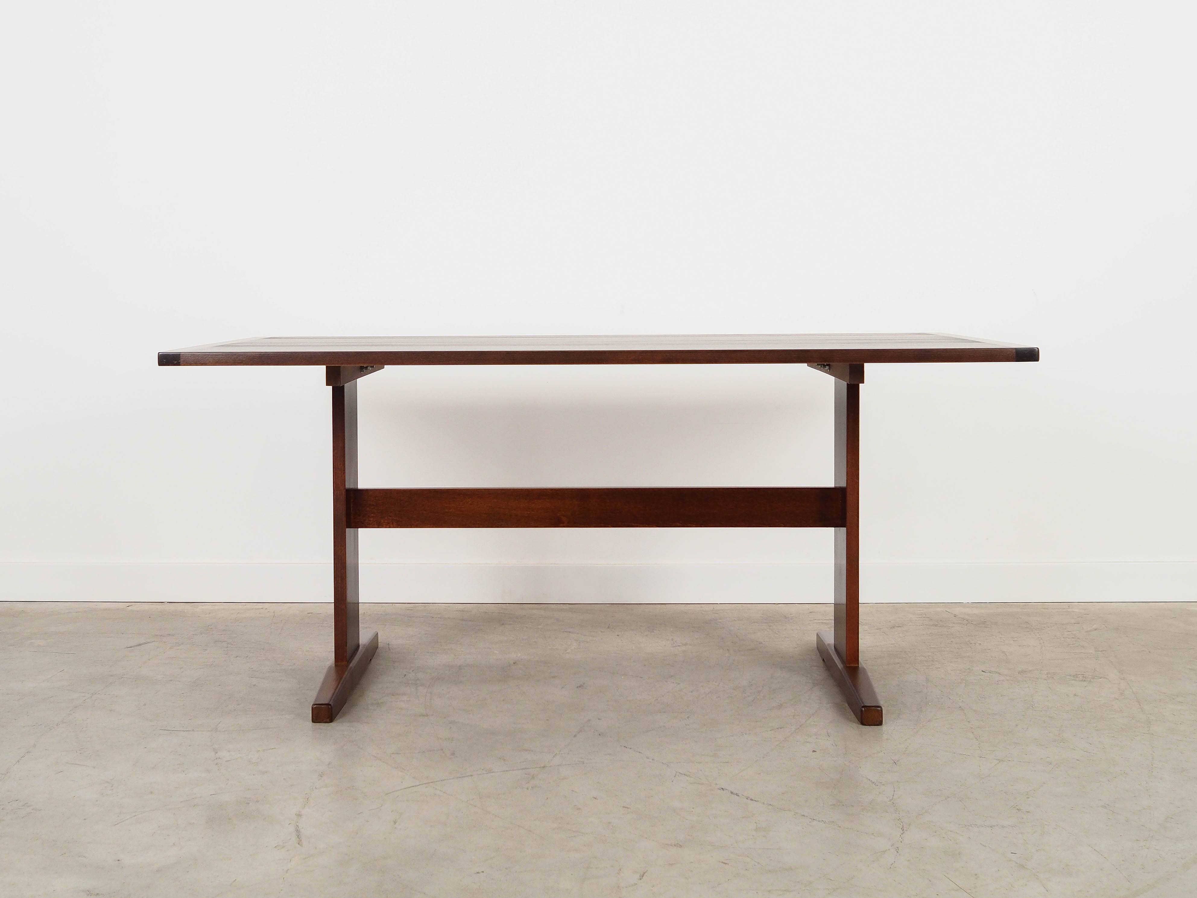 Oak table, Danish design, 1970s, manufactured by Farstrup Møbler