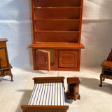 Mobilier miniature de maison à poupée