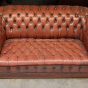 Vintage Chesterfield 2-Seater Sofa in Burgundy Leather with Button Tufting