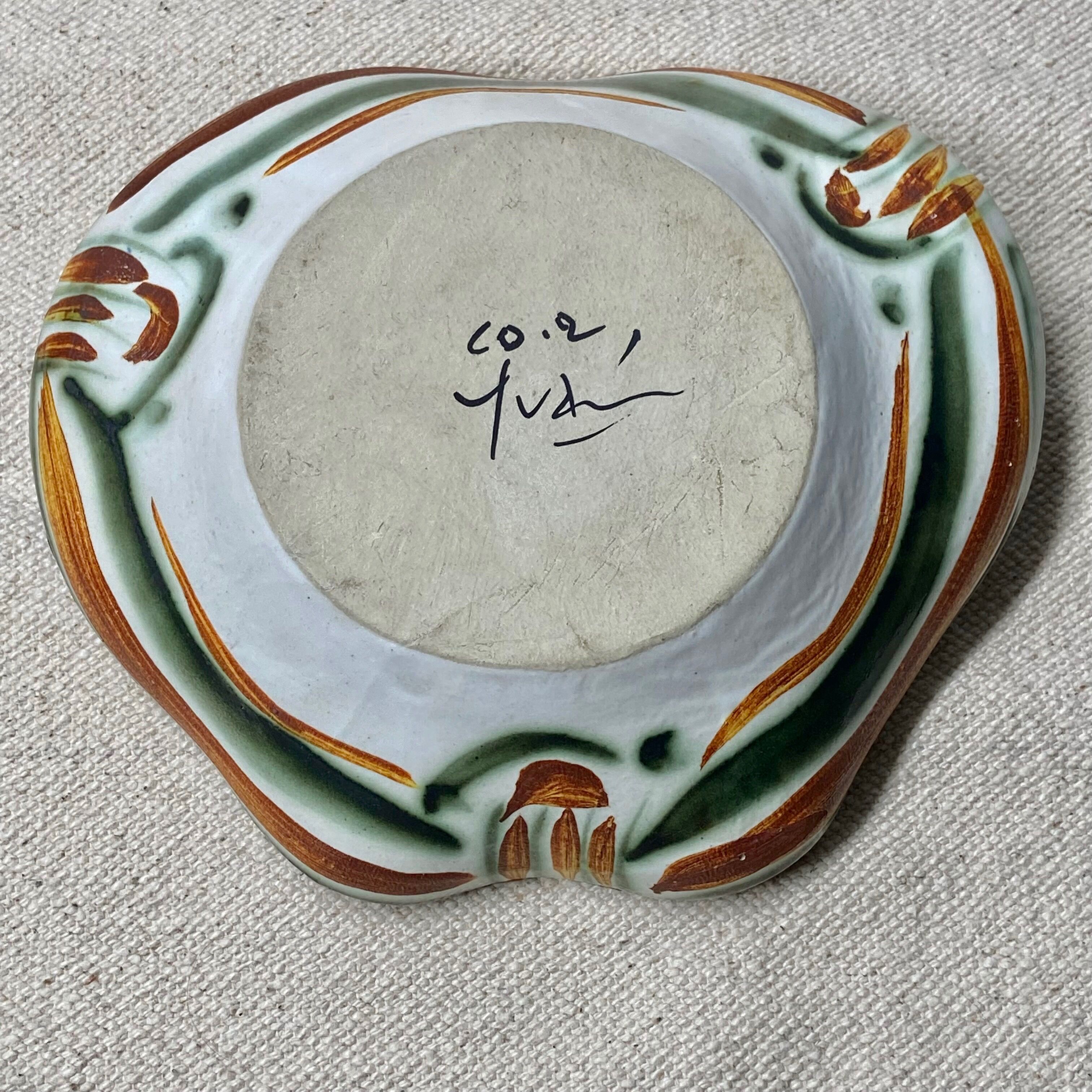 Empty pocket in ceramic Quimper signed Paul Yvain