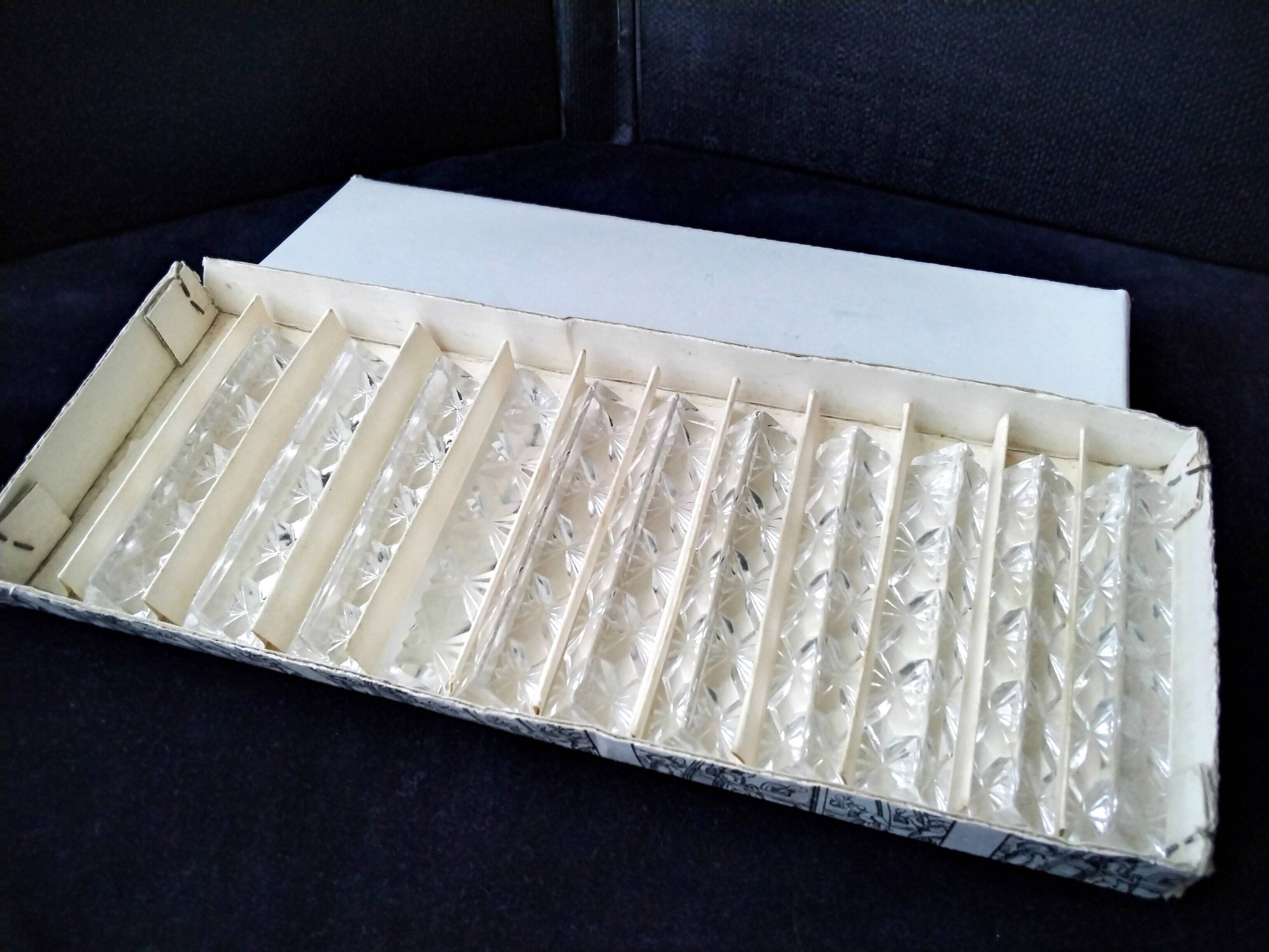 Set of 11 Hungarian Crystal knife rests, triangular shape
