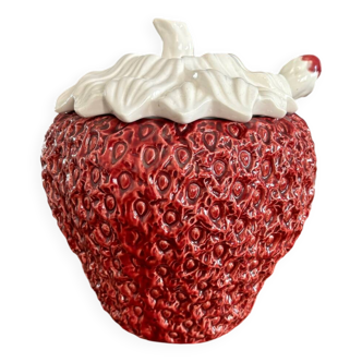 vintage barbotine strawberry soup tureen - vintage strawberry-shaped ceramic - original tableware - original barbotine strawberry soup tureen