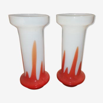 Paire de vases en opaline