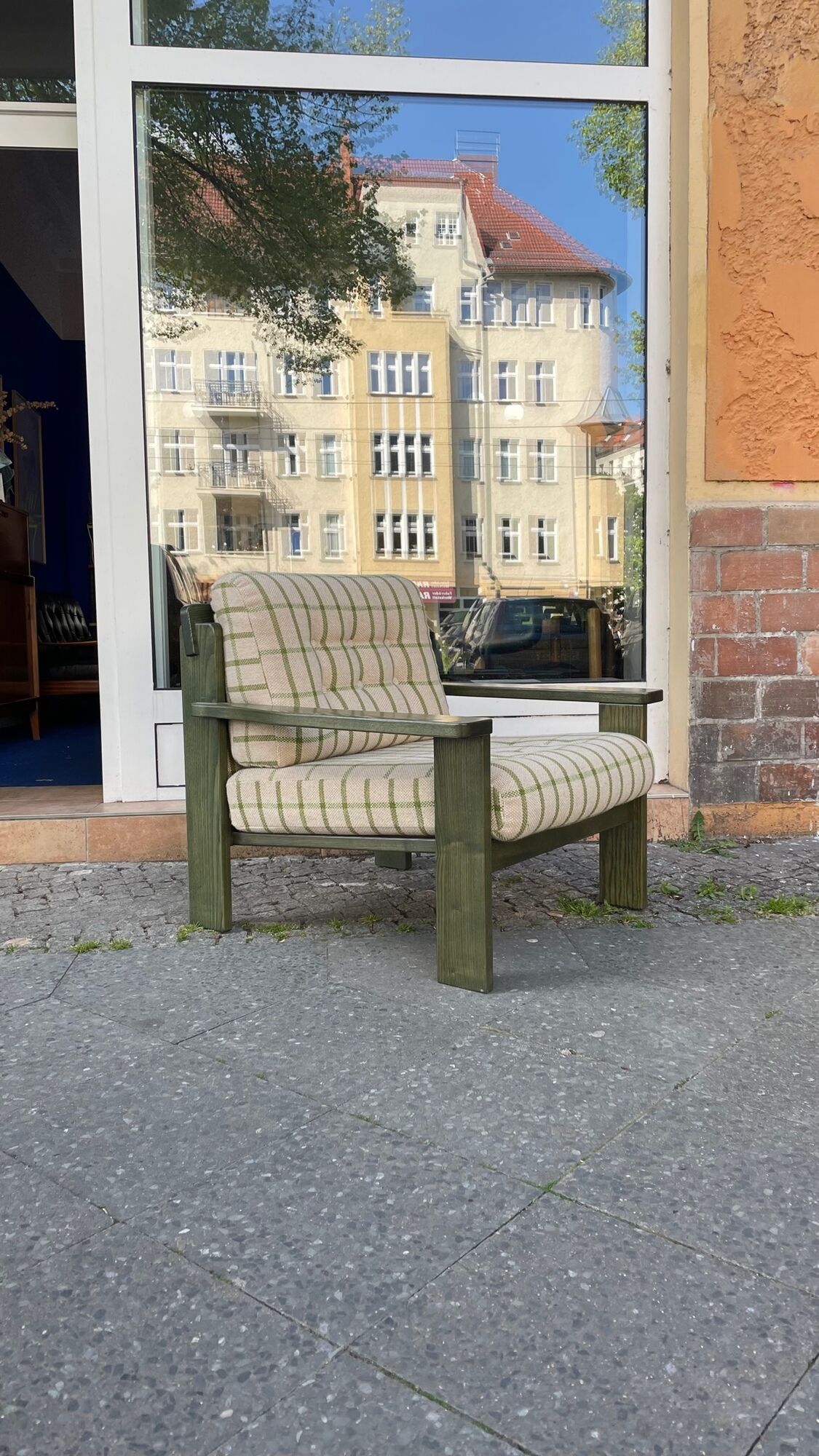 Danish armchair 70