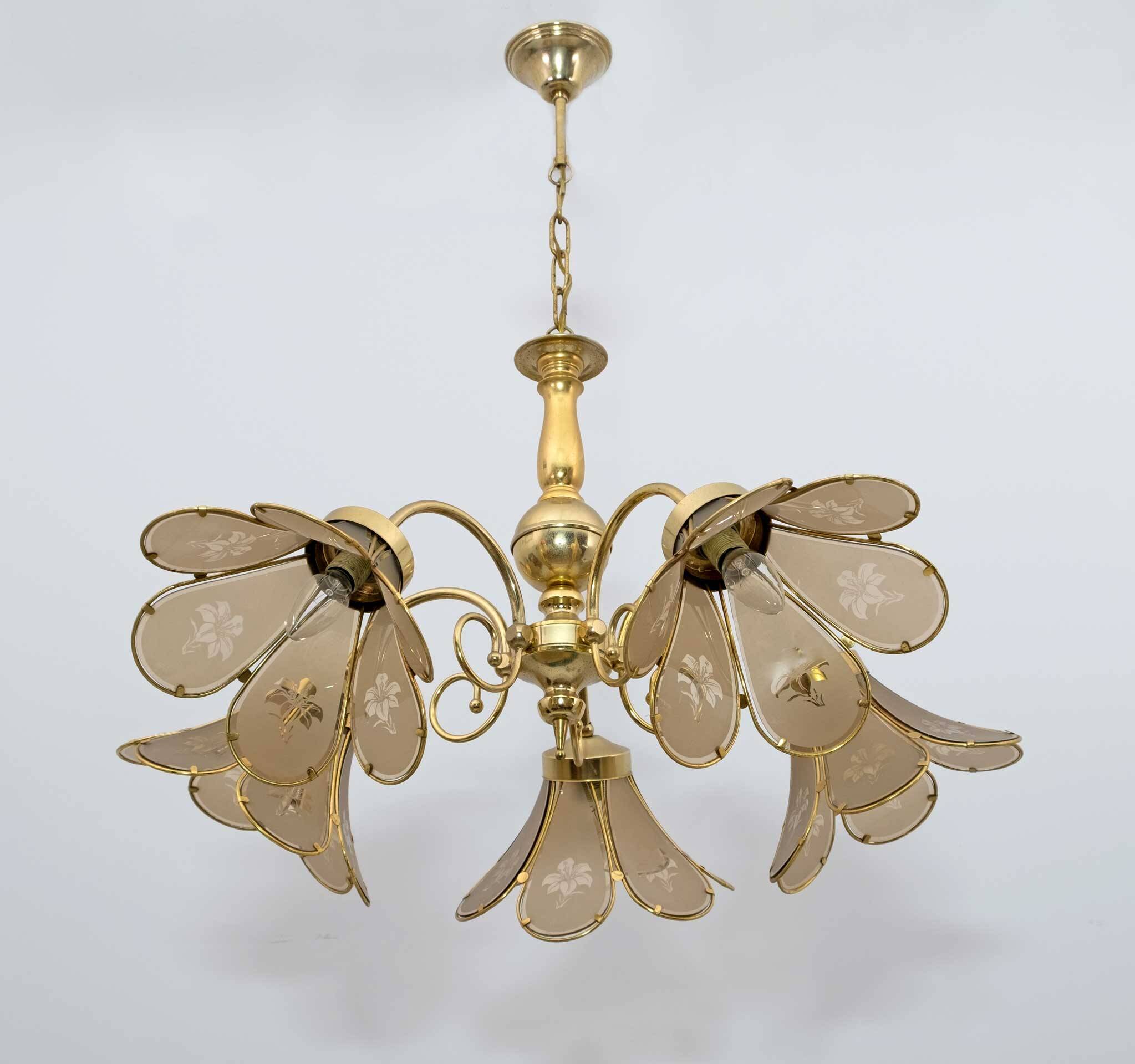Mid-Century Modern Italian Glass and Brass Chandelier, 1960s
