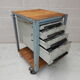 Desserte servante d'atelier industriel garage