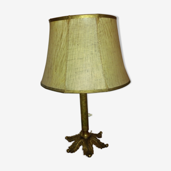 Classic style lamp