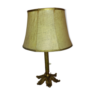 Classic style lamp