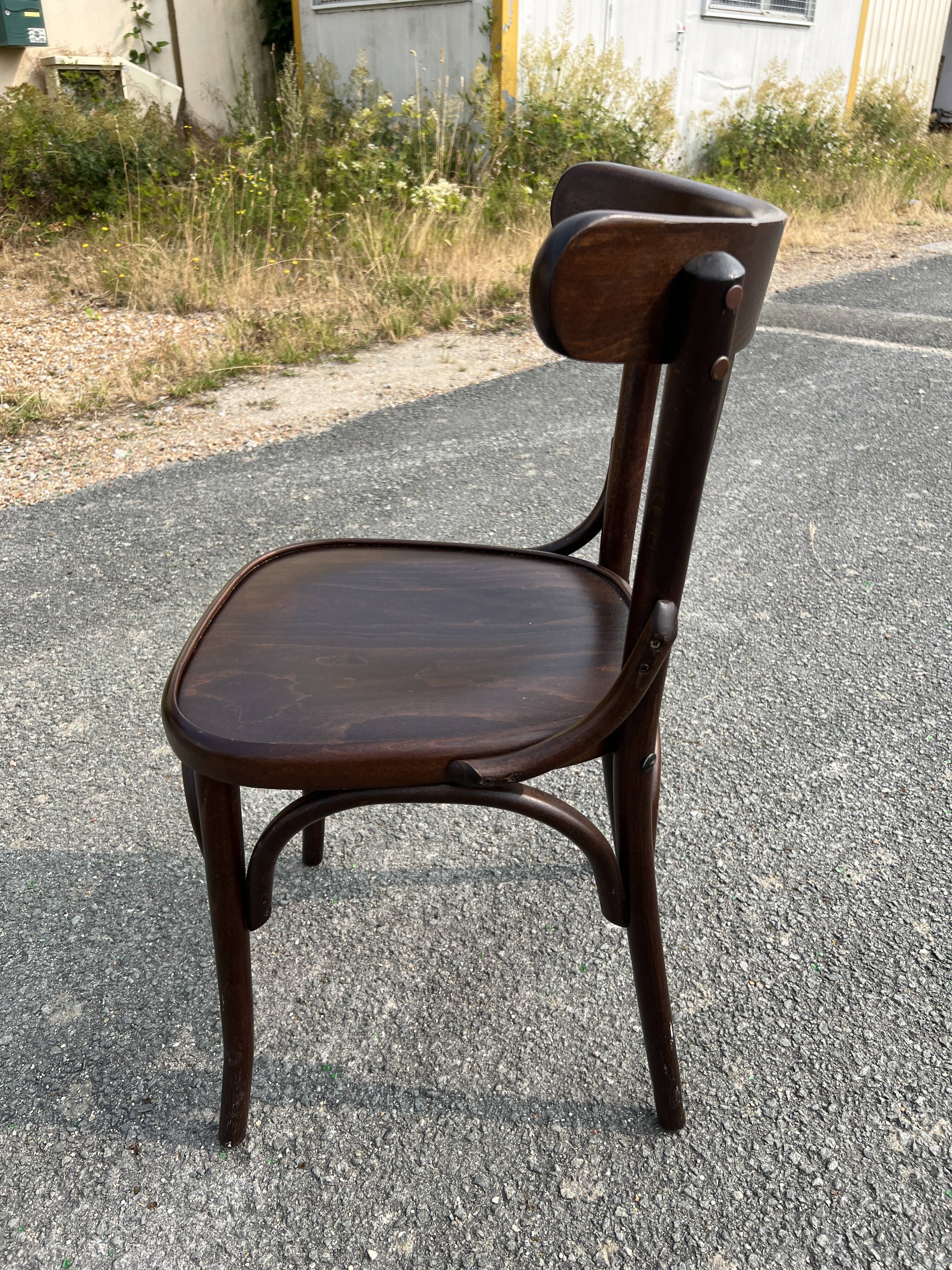 Set of 16 bistro chairs