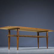 Table basse mid-century en teck et rotin