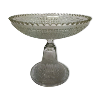 St Laurent moulded fruit cup in old St Laurent