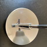 Adjustable spotlight in white porcelain habitat