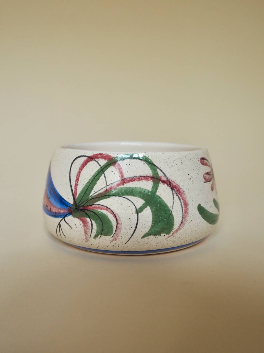 Covered pot in Pignot earthenware, rooster decoration.