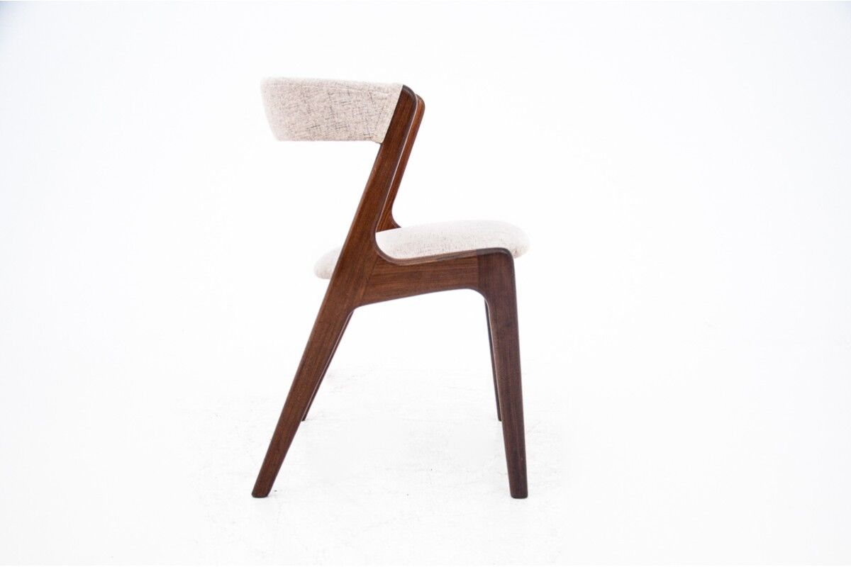 Ensemble de six chaises t21 fire model, korup stolefabrik, années 1960