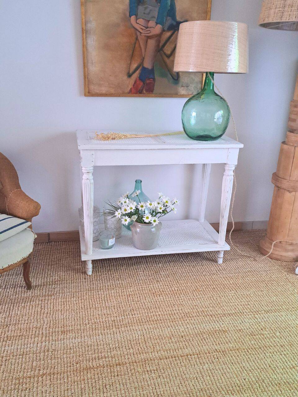 Console table in wood and white rattan