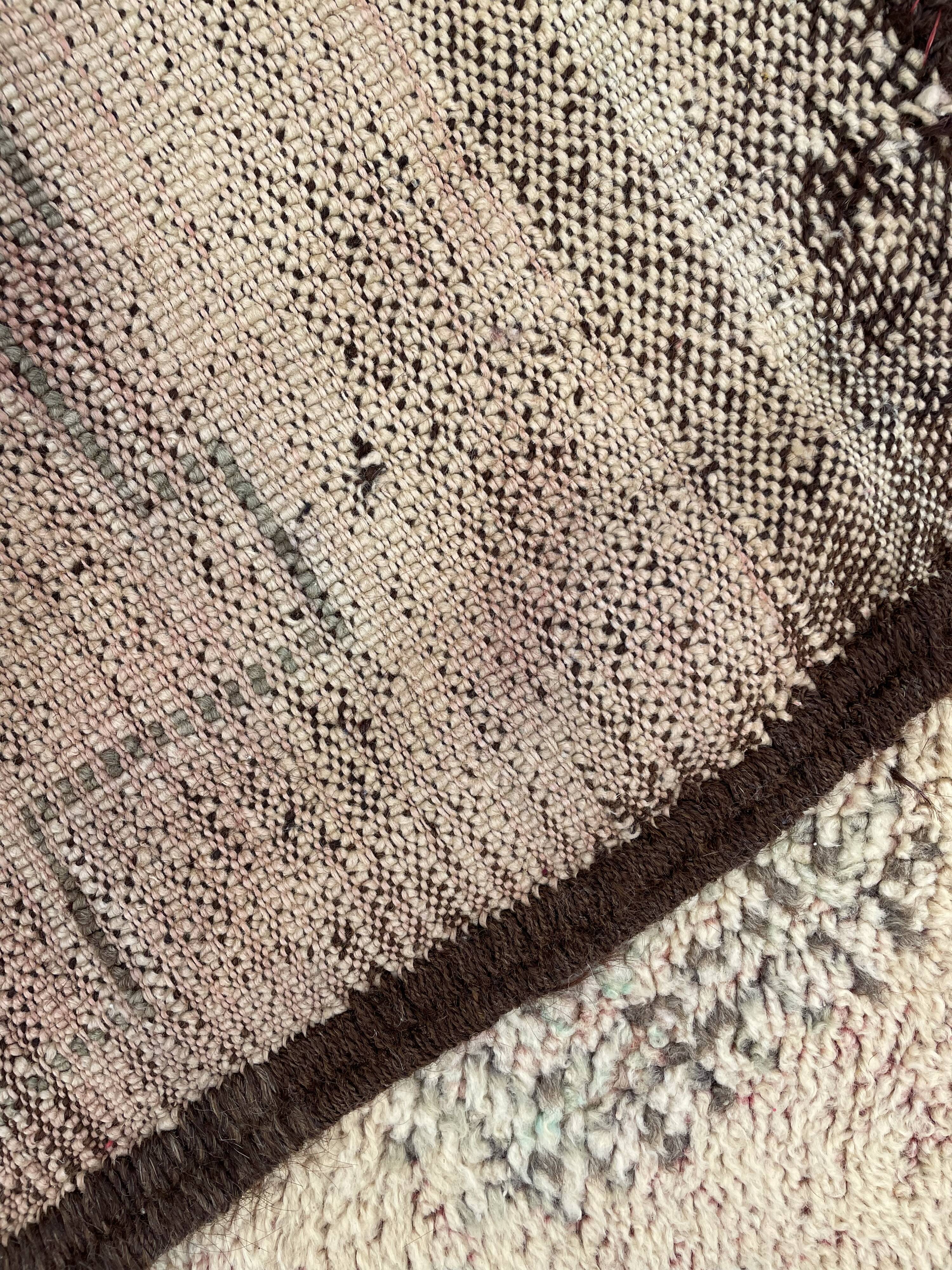 Old boujaad berber carpet 155x290 cm