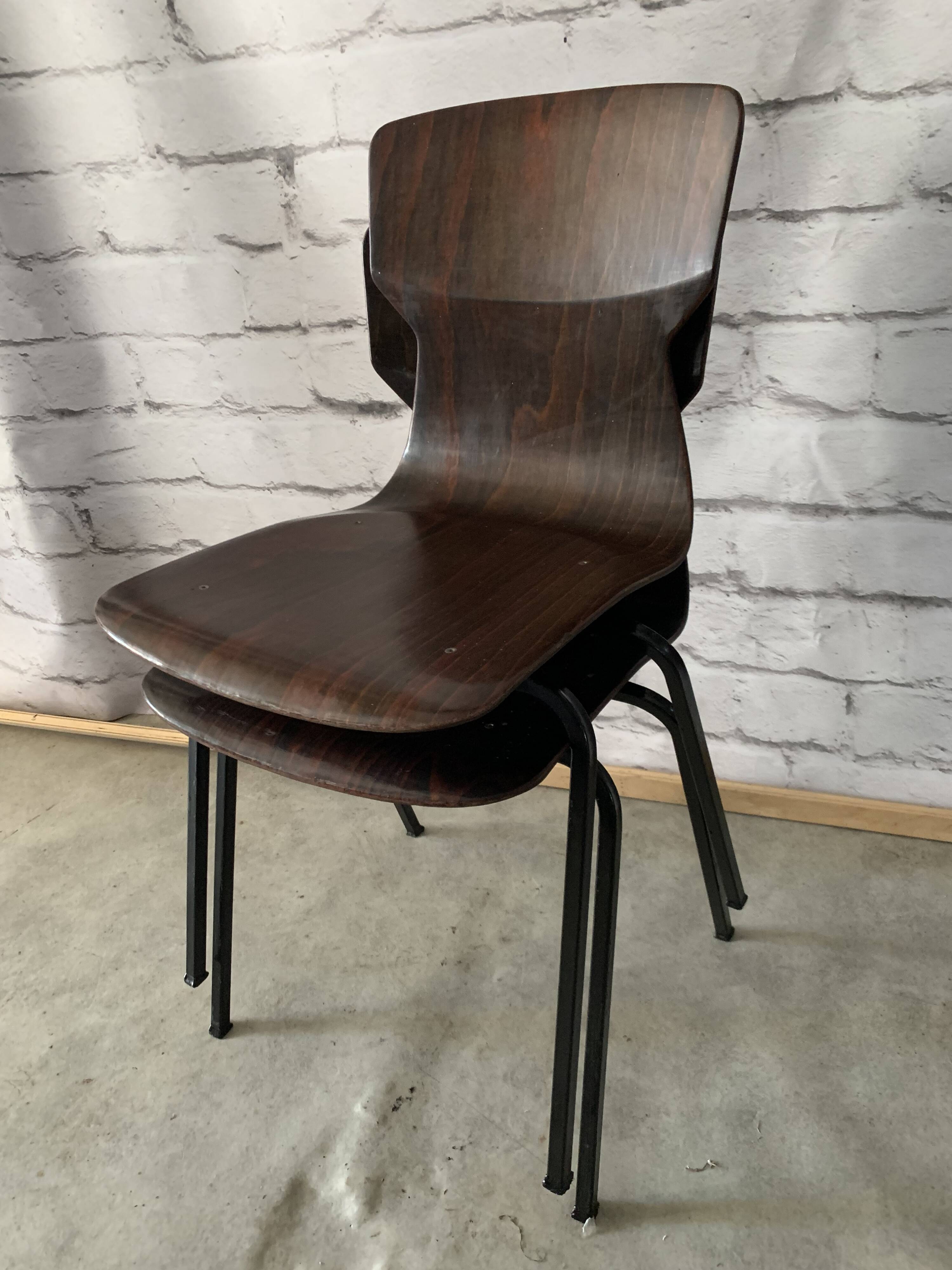 Set Of 2 Pagwood Eromes Chairs