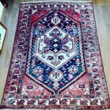 Hand-knotted wool Bakhtiar Persian rug