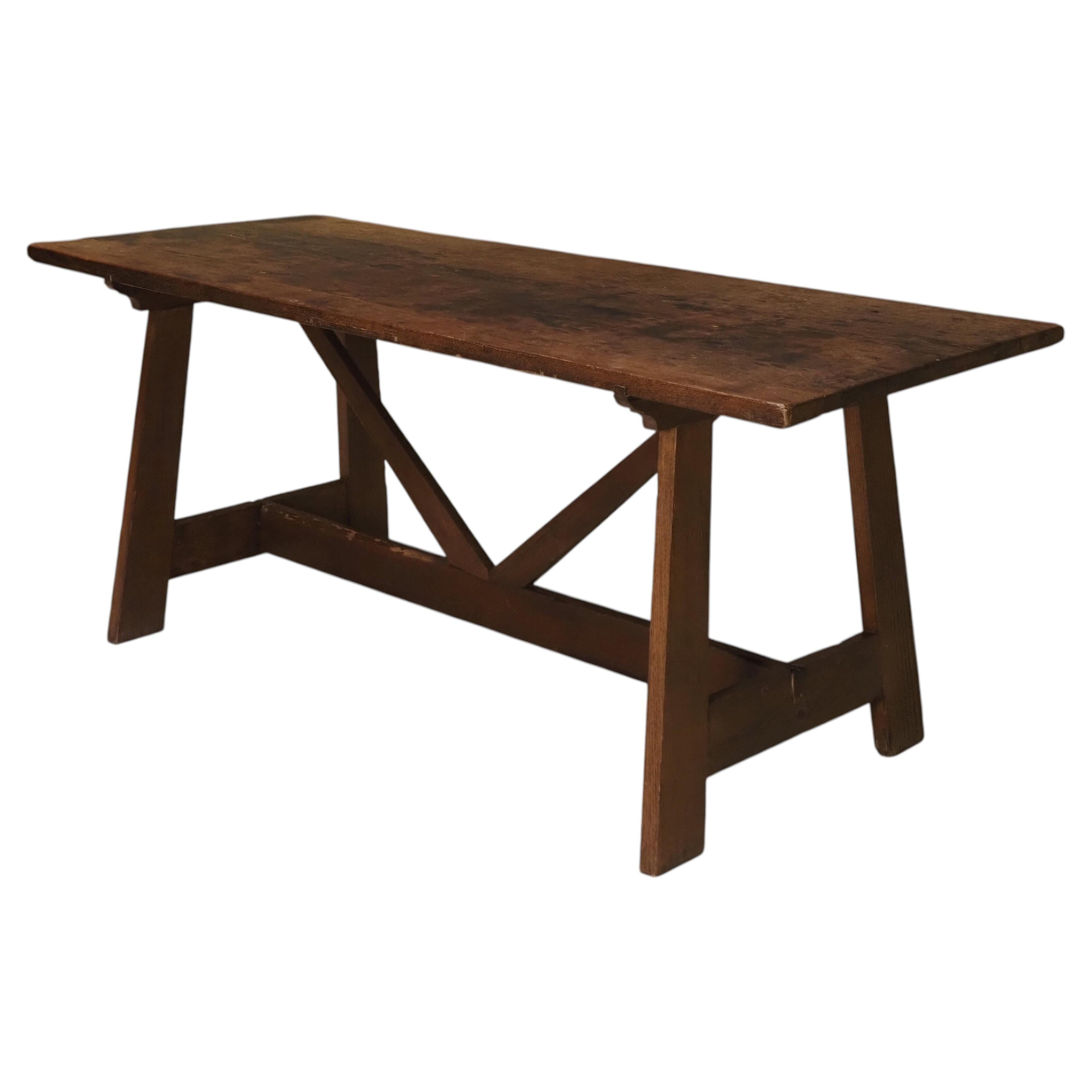 19th-century Italian dining table