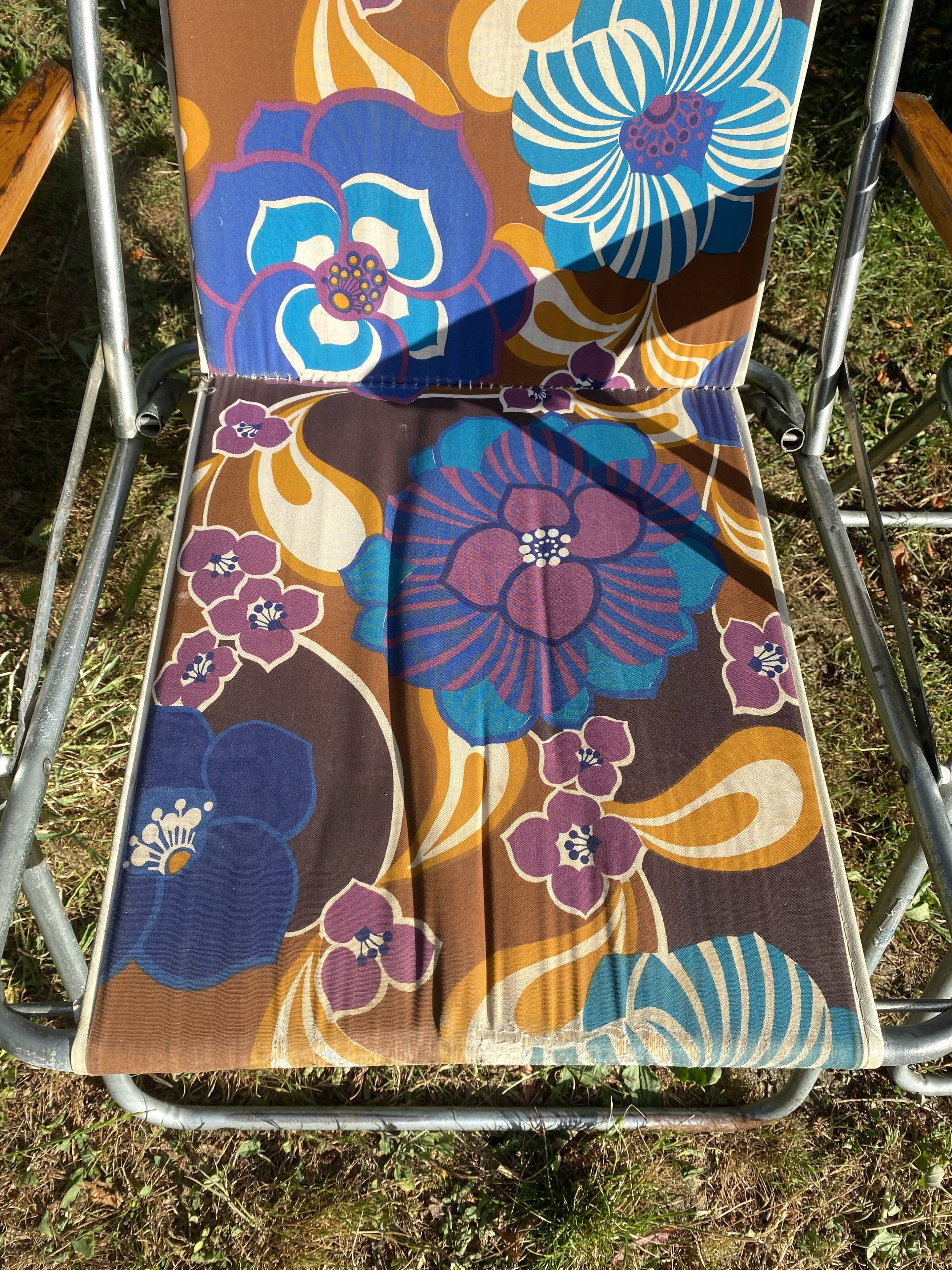 70s folding camping chairs, patio garden chairs