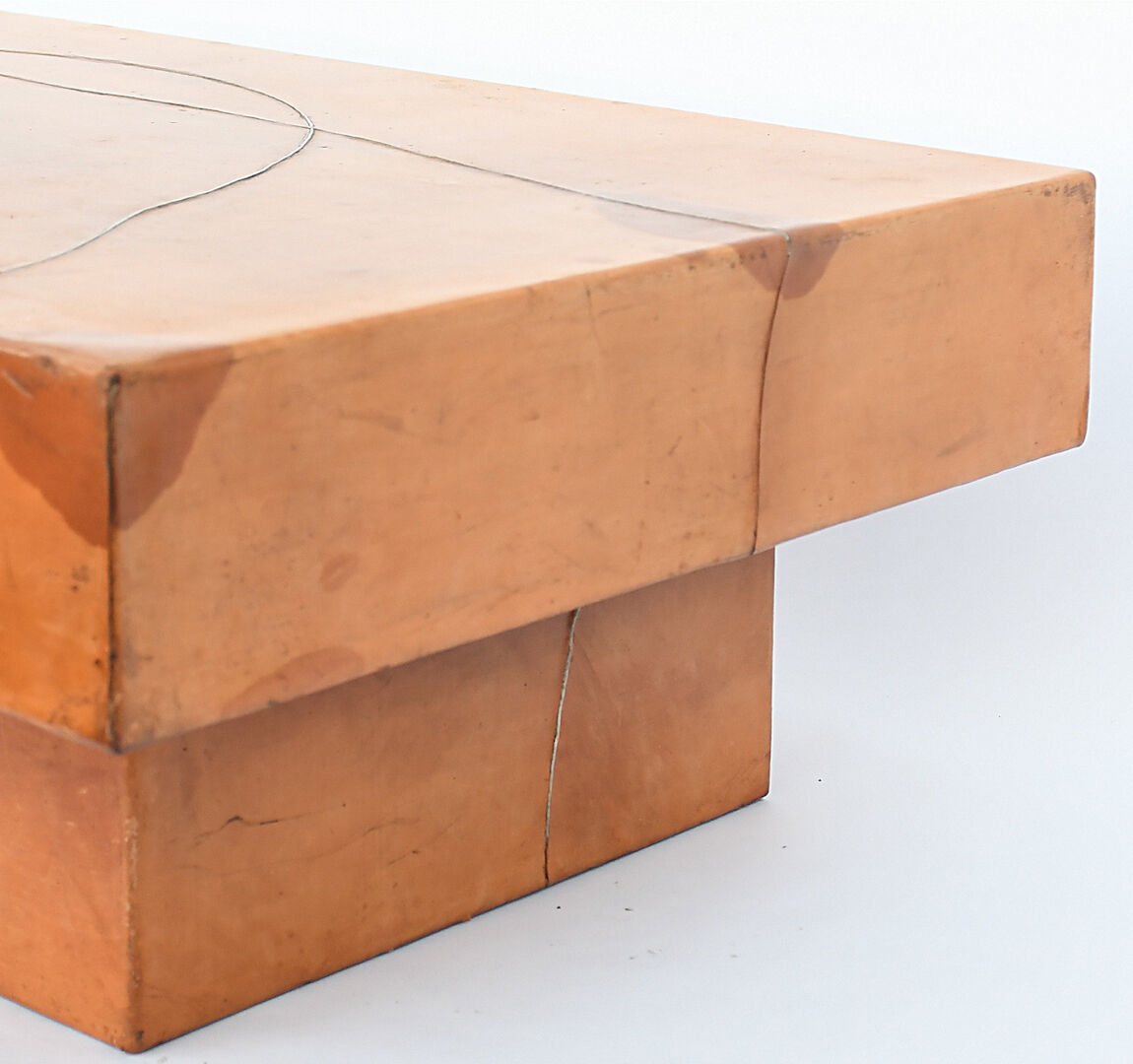 Table basse gainée de cuir