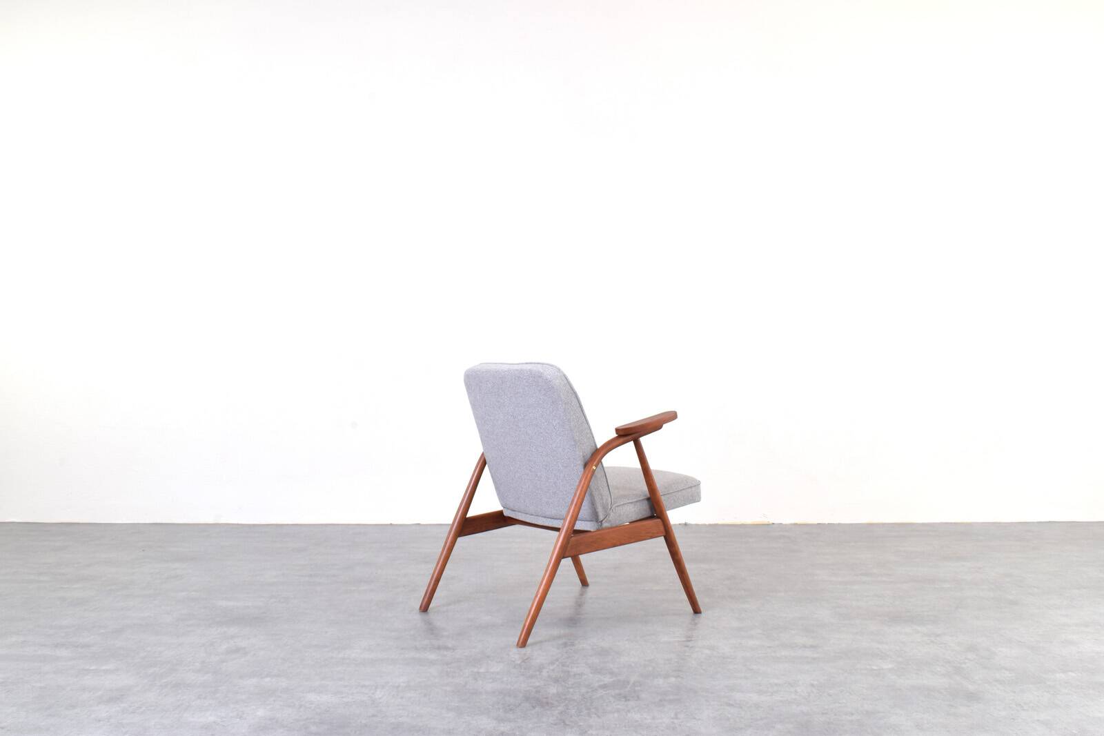 Mid-Century Polish Lounge Chair, 1960s.