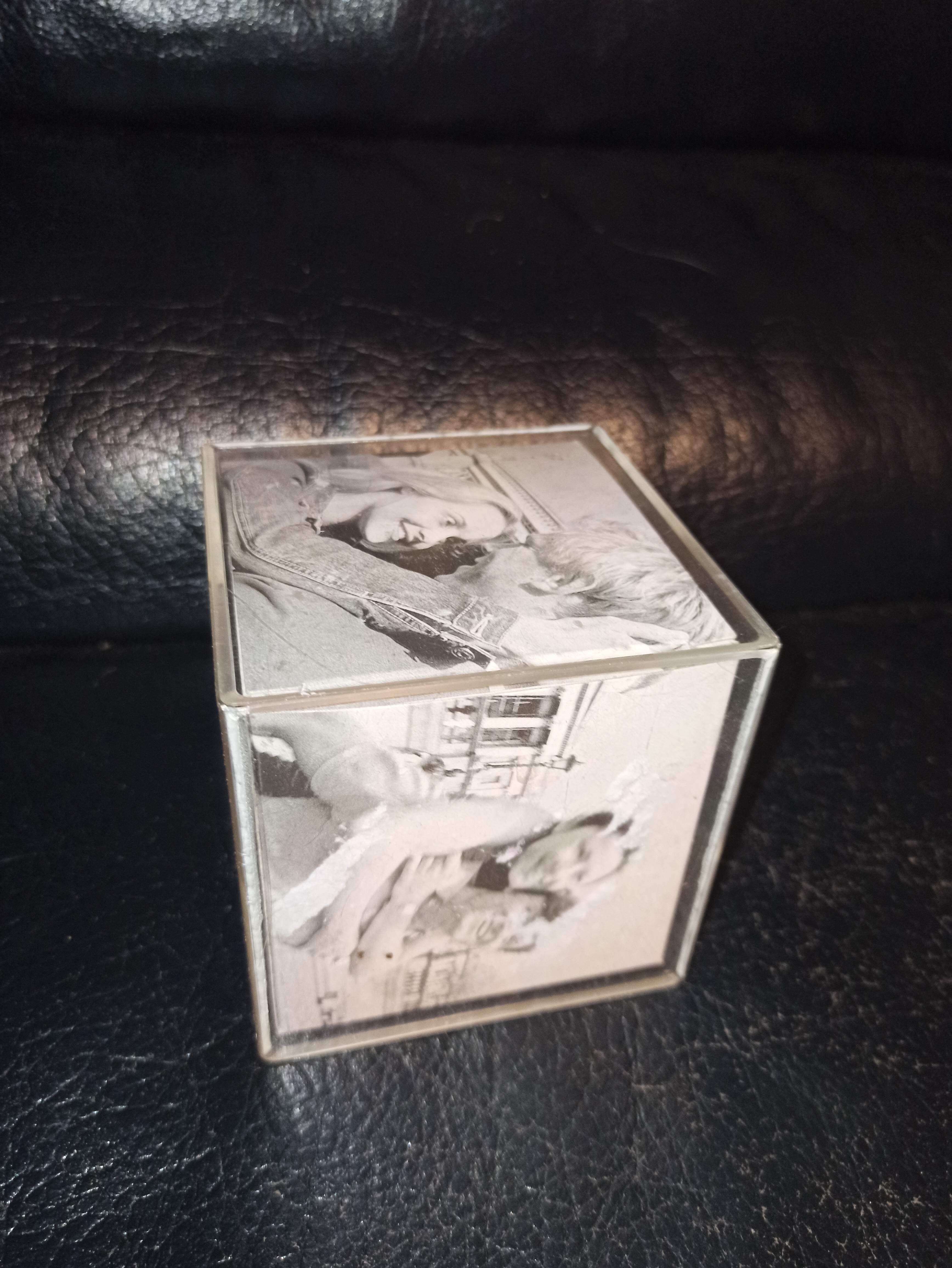 Cube pour photos en plexi plexiglas cadre
